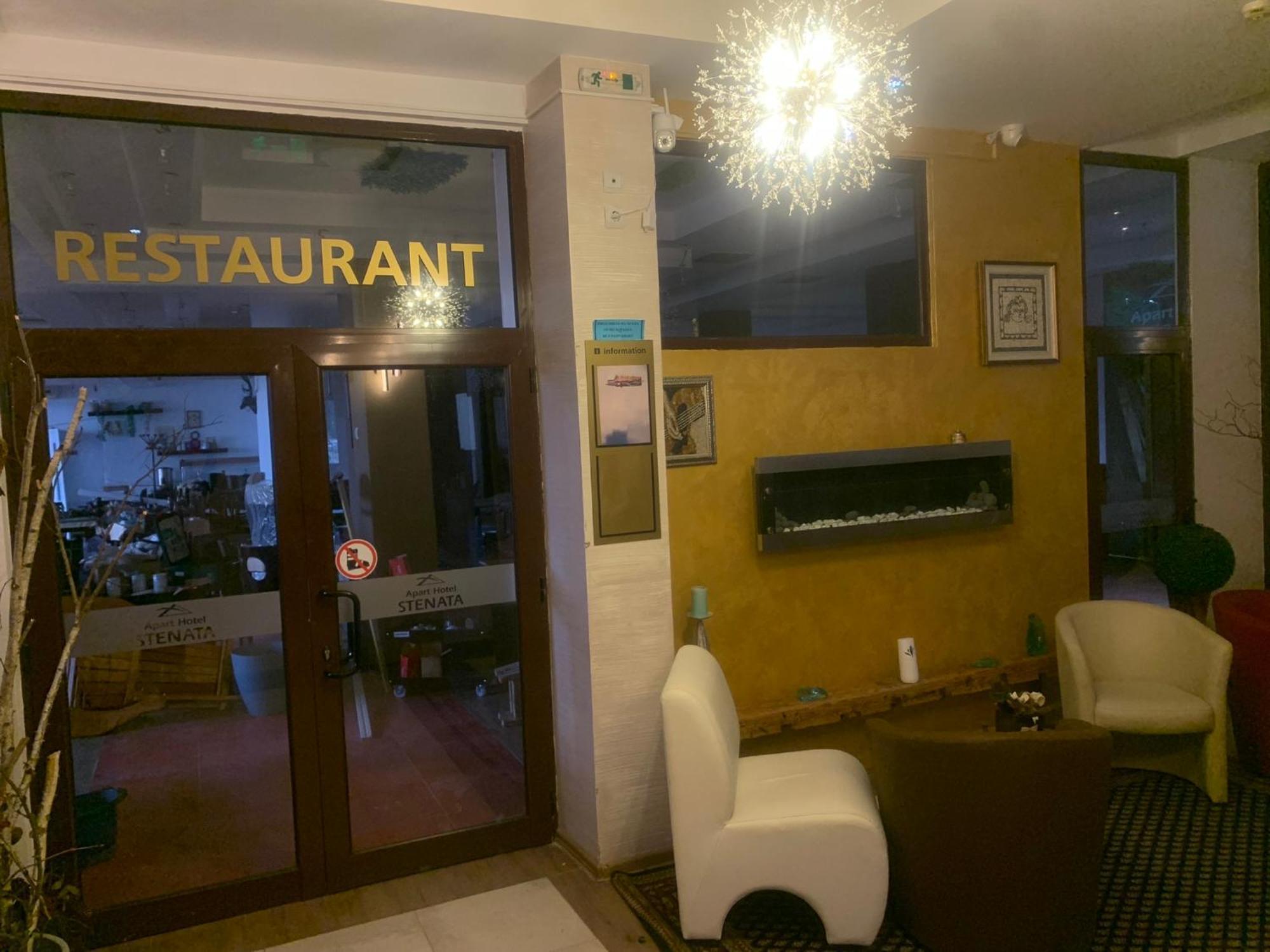 Stenata Huge Ski To Door Apartment ปอมโปโรโว ภายนอก รูปภาพ